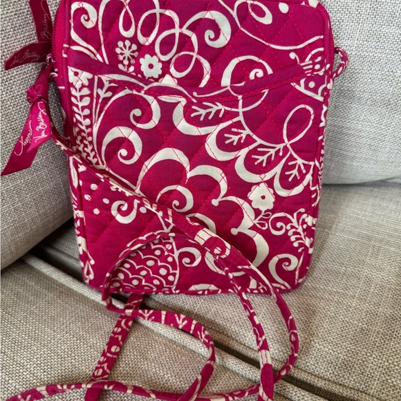 Vera Bradley crossbody - Picture 4 of 14